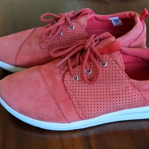 Women's 8 TOMS Del Rey Suede Sneakers